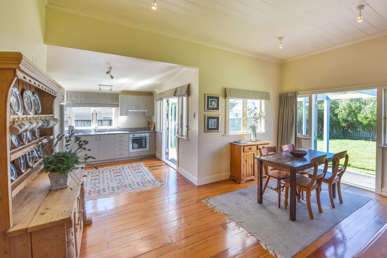 Vila The Vicarage Martinborough Exteriér fotografie
